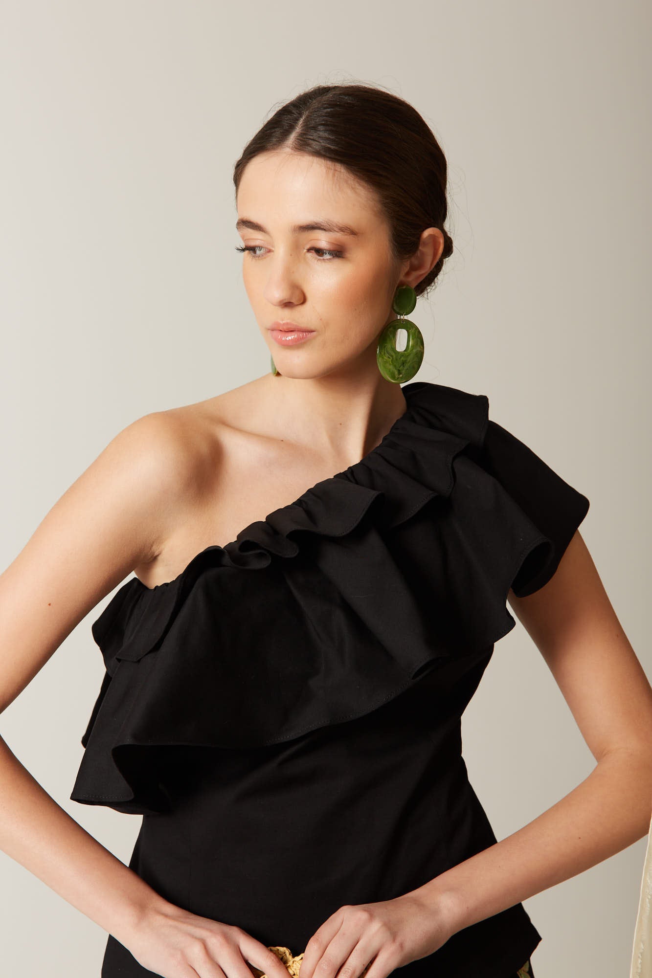 TOP LORAINE NEGRO