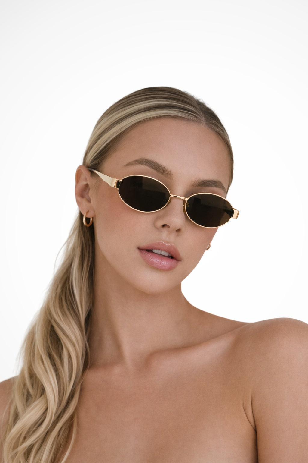 Claudia | Gafas de Sol Ovaladas Montura Metálica Mujer Estilo Retro